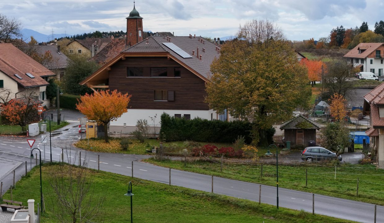 Maison depuis route cantonale